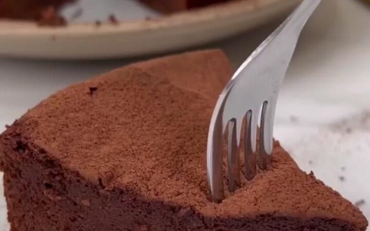 2 ingredient cake