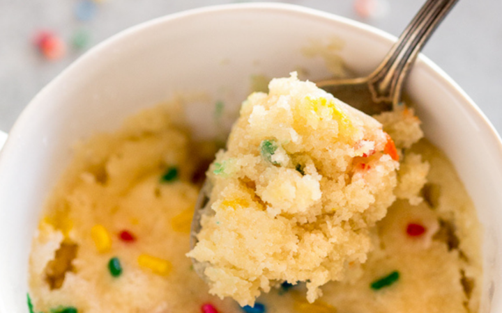 easy vanilla mug cake