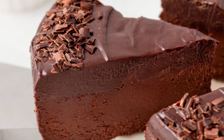 3 ingredient chocolate cake